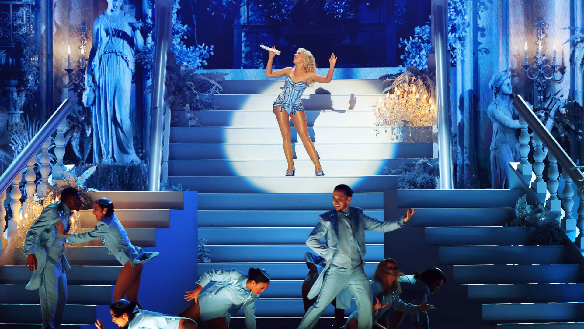 前倡导体育 前倡导体育